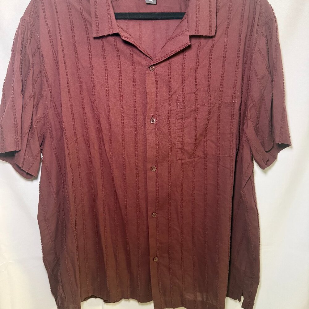 XXL Burgundy/Maroon H&M Short Sleeve Button Up